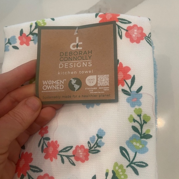 DEBORAH CONNOLLY DESINS BEST NANA EVER SET OF 3 KITCHEN TOWELL SET - NWT - Picture 3 of 3